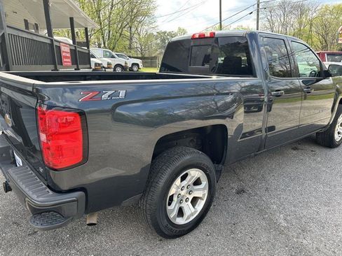 Used 2018 Chevrolet Silverado 1500 LT w/ All Star Edition image 5
