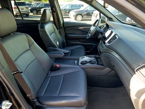 Used 2023 Honda Passport EX-L image 35