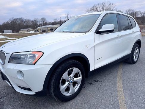 Used 2011 BMW X3 xDrive28i image 4