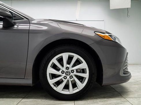 Used 2023 Toyota Camry LE image 19