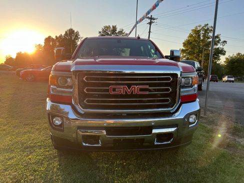 Used 2016 GMC Sierra 2500 SLT w/ Duramax Plus Package image 8