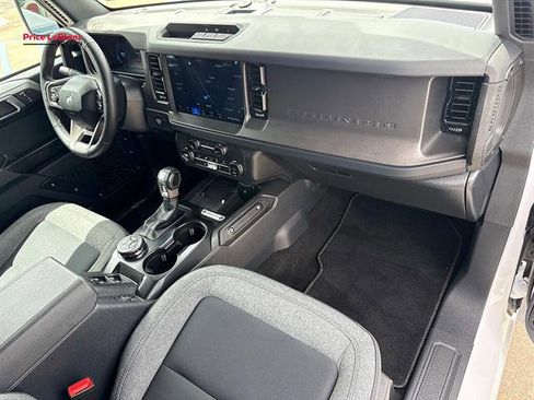 Used 2025 Ford Bronco Big Bend AWD/4WD image 12