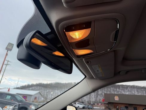 Used 2014 Jeep Cherokee Trailhawk image 28