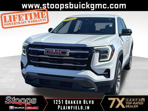 Used 2025 GMC Terrain Elevation w/ Technology Package II AWD/4WD image 1
