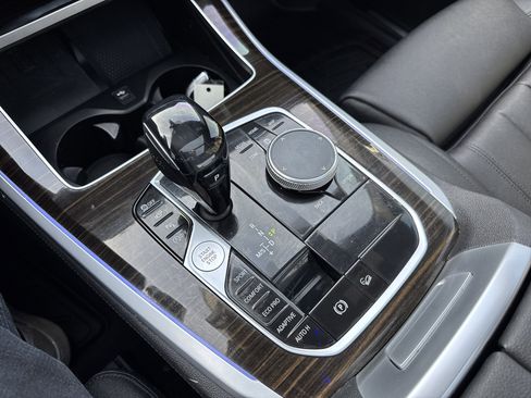 Used 2020 BMW X5 xDrive40i w/ Premium Package image 22