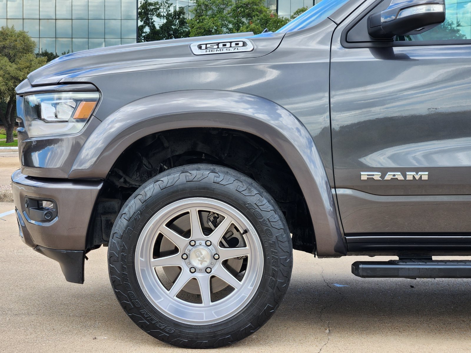 Used 2020 RAM 1500 Lone Star RWD image 8