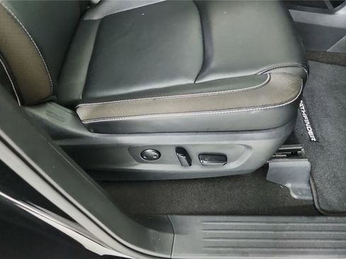 Certified 2024 Nissan Pathfinder SL image 27