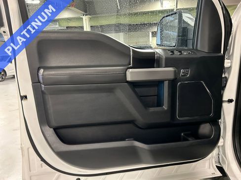 Used 2020 Ford F150 Platinum w/ Equipment Group 701A Luxury image 9