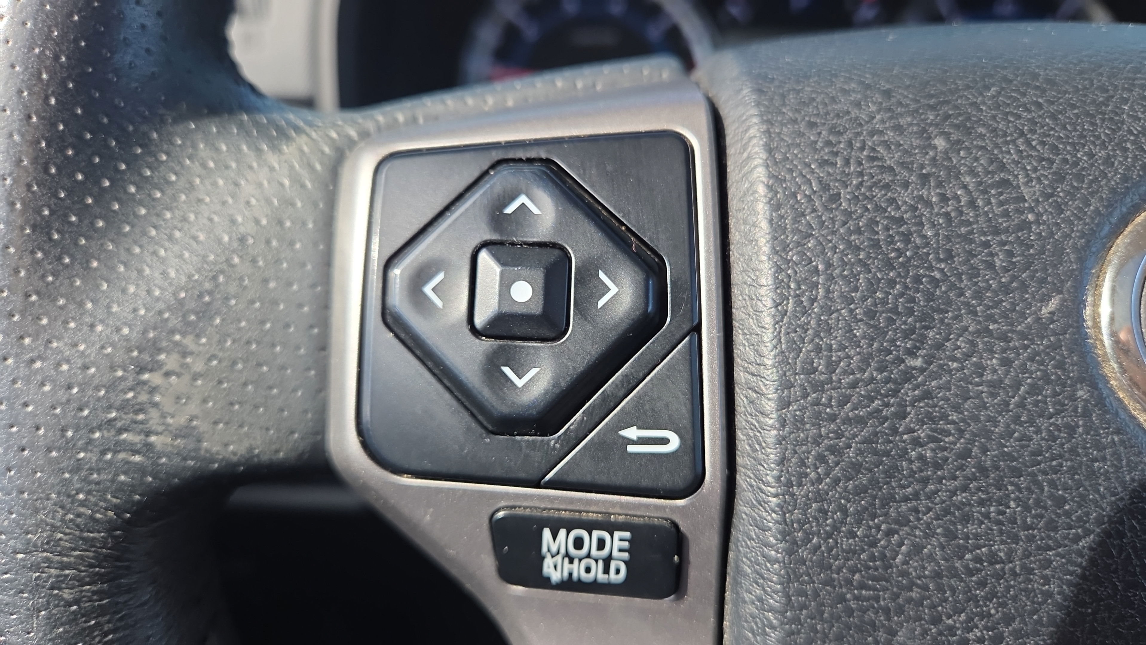 Used 2017 Toyota 4Runner SR5 Premium RWD image 23