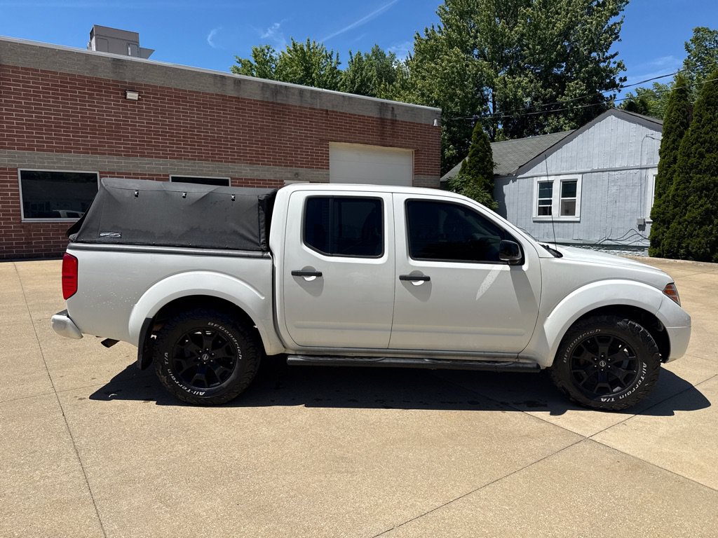 Used 2019 Nissan Frontier SV w/ Value Truck Package AWD/4WD image 4