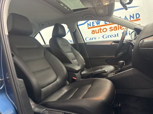 Used 2018 Volkswagen Jetta SE FWD image 19