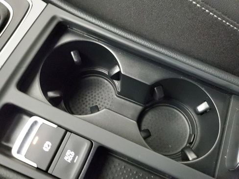 Used 2019 Volkswagen Golf R 4-Door image 29