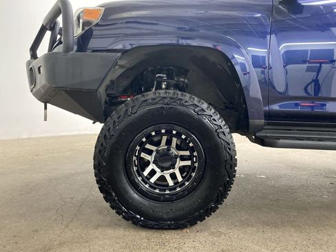 Used 2016 Toyota 4Runner SR5 Premium image 10