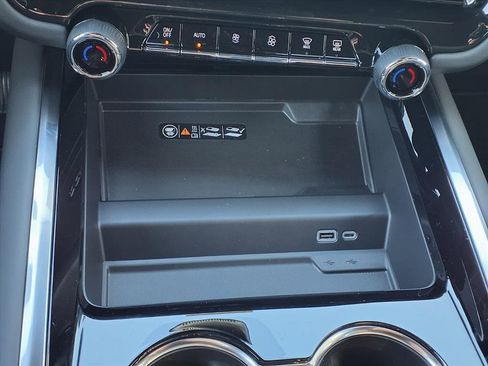 New 2026 Chevrolet Tahoe Premier image 19