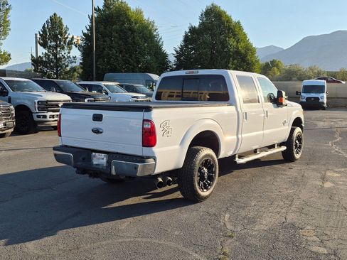 Used 2016 Ford F250 Lariat w/ Lariat Interior Package AWD/4WD image 3