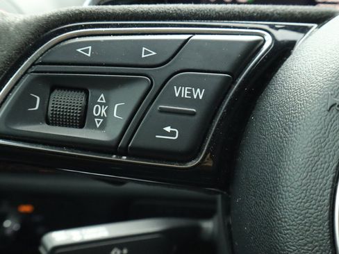 Used 2018 Audi RS 3 w/ Technology Package image 30