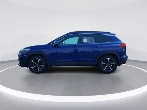 Used 2023 Toyota Corolla Cross AWD Hybrid w/ Convenience Package image 5