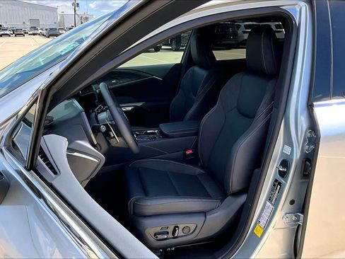 New 2026 Lexus RX 350 FWD image 9
