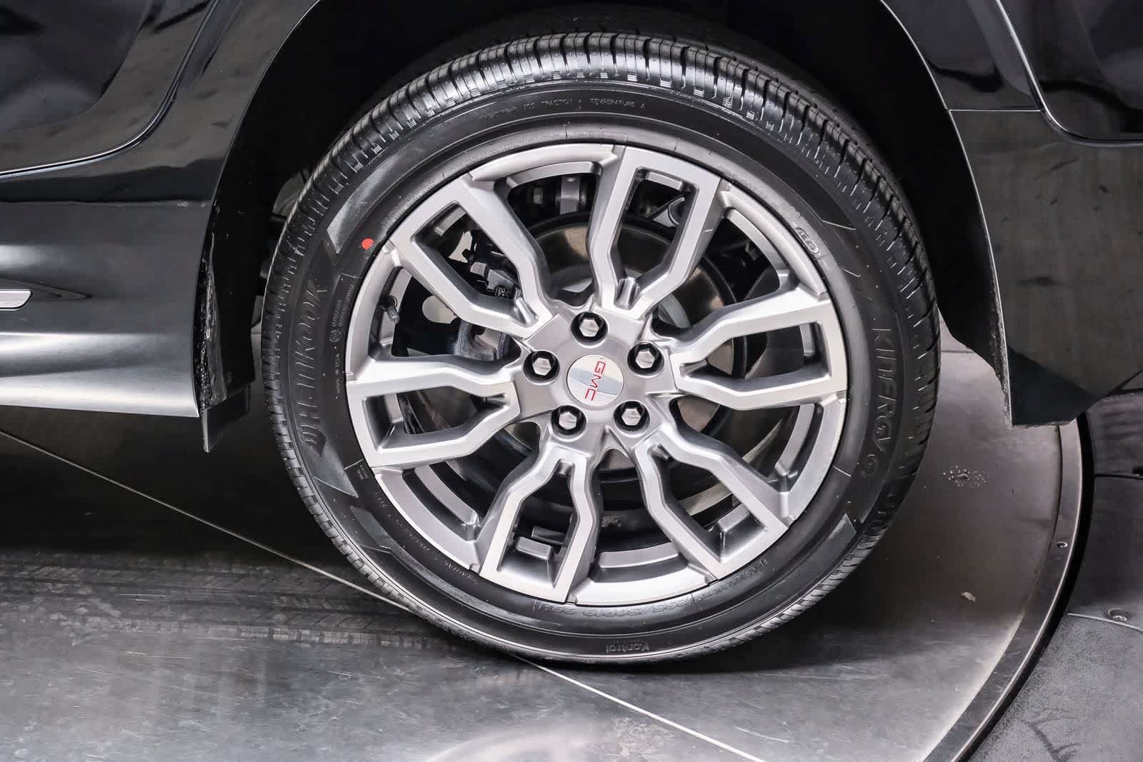 Used 2022 GMC Terrain Denali AWD/4WD image 8
