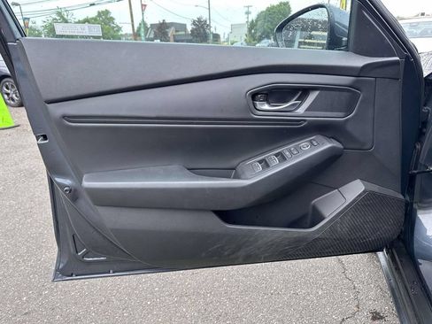 Used 2023 Honda Accord EX image 8