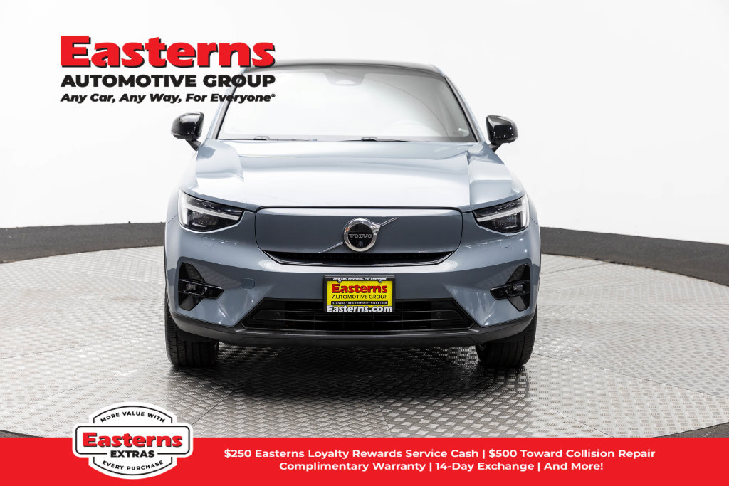 Used 2023 Volvo C40 P8 Recharge Ultimate AWD/4WD image 3