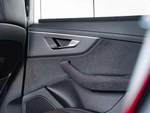 New 2026 Audi RS Q8 performance image 37