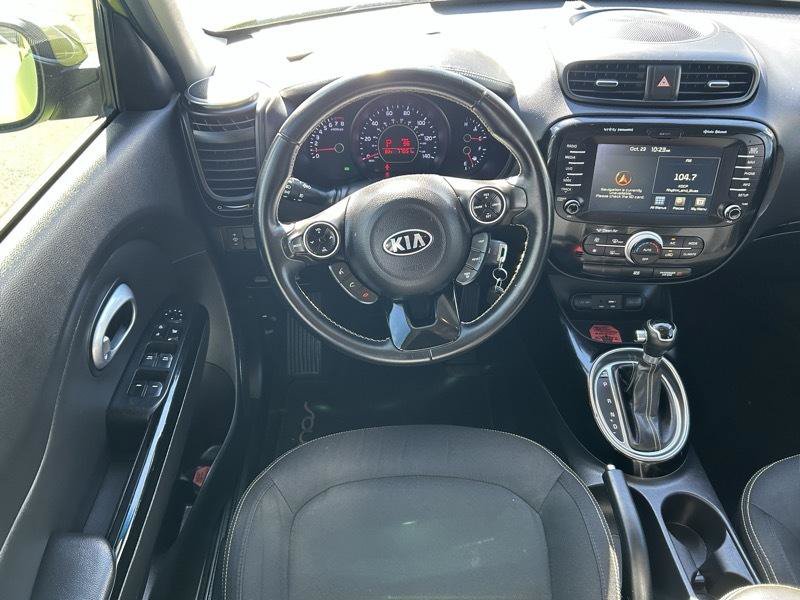 Used 2016 Kia Soul + w/ Audio Package FWD image 9