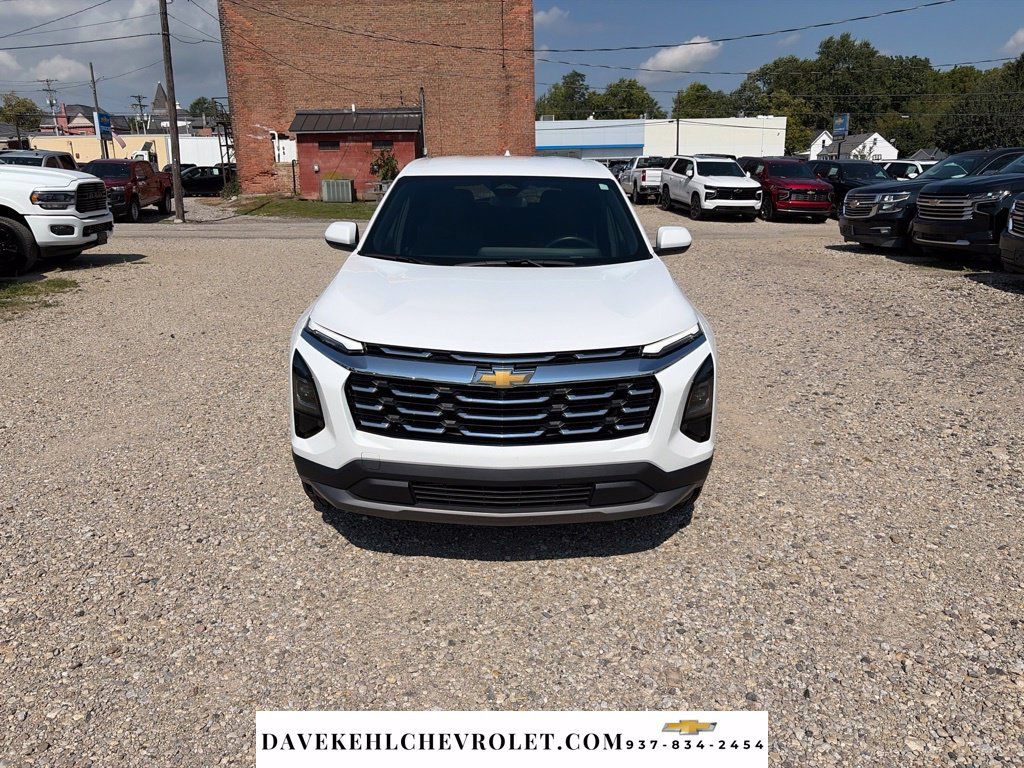 Used 2025 Chevrolet Equinox LT AWD/4WD image 8
