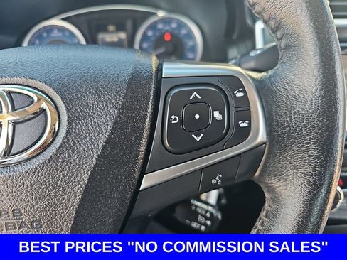 Used 2017 Toyota Camry XLE FWD image 17