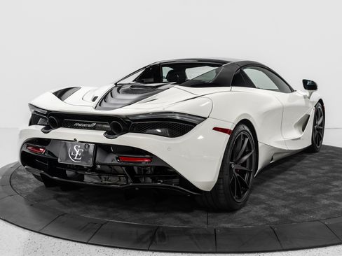 Used 2021 McLaren 720S Performance RWD image 23