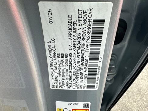 Certified 2025 Honda Accord SE image 27