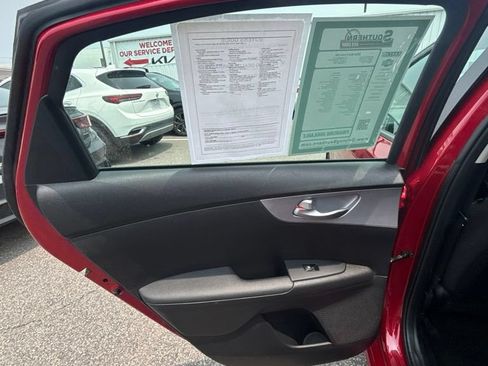 Certified 2024 Kia Forte LXS FWD image 17