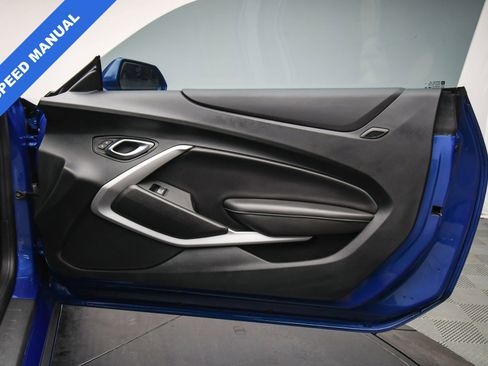 Used 2019 Chevrolet Camaro SS image 45