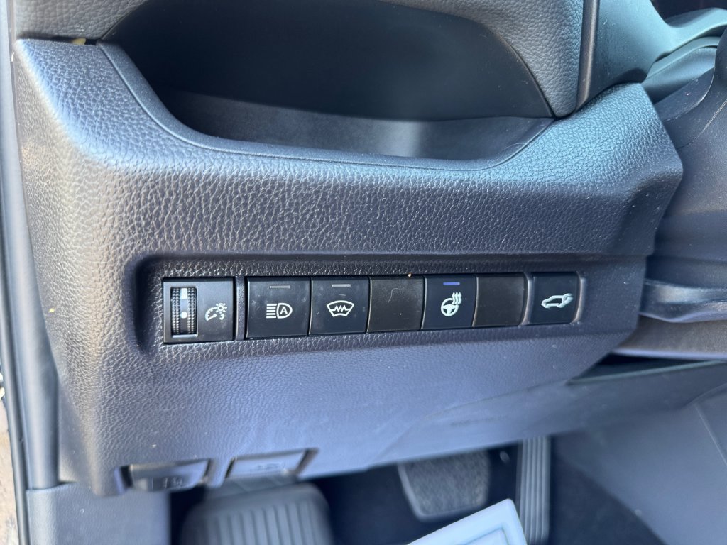 Used 2024 Toyota RAV4 XLE Premium w/ Weather Package AWD/4WD image 27