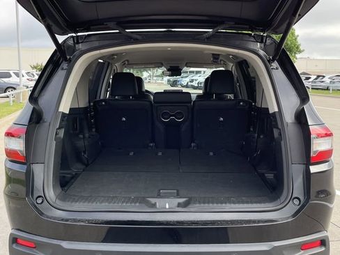 Used 2024 Honda Pilot EX-L image 27