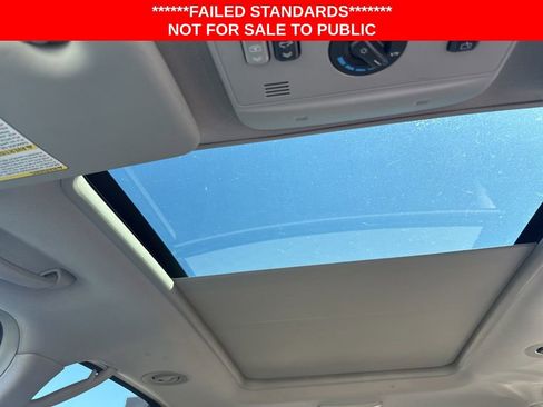 Used 2006 Cadillac SRX V8 w/ Utility Package image 6