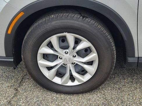 Used 2025 Honda CR-V LX image 30