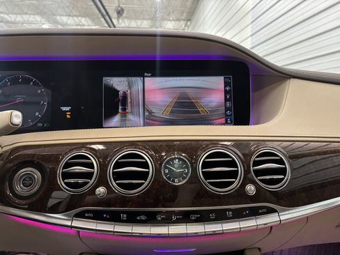 Used 2019 Mercedes-Benz S 560 4MATIC Sedan image 19