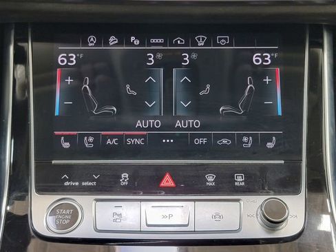 Used 2023 Audi Q7 3.0T Prestige image 30