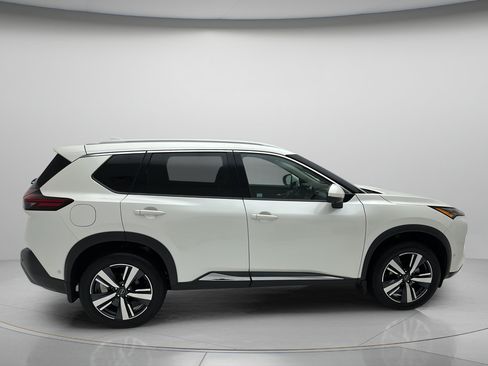 Used 2023 Nissan Rogue SL w/ SL Premium Package AWD/4WD image 6