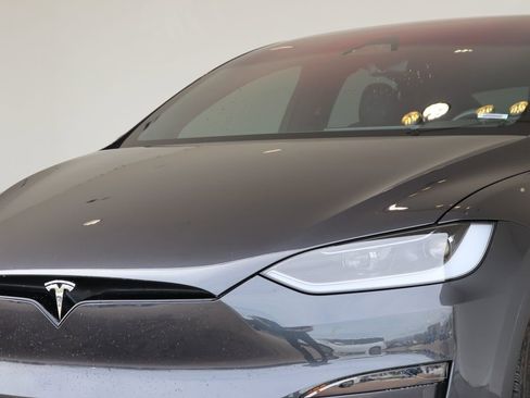Used 2024 Tesla Model X AWD/4WD image 12