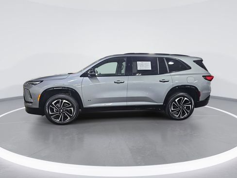 Certified 2025 Buick Enclave Sport Touring w/ Power Package AWD/4WD image 7