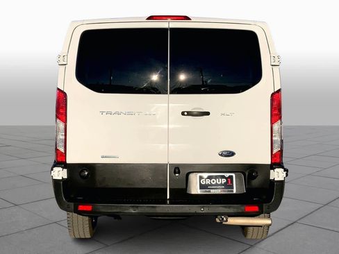 Used 2024 Ford Transit 350 XLT image 4
