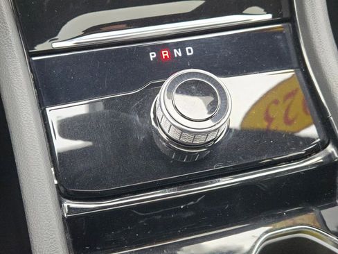 Certified 2023 Jeep Grand Cherokee L Laredo image 30