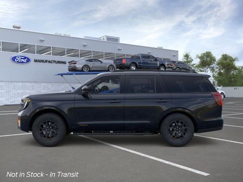 New 2026 Ford Expedition Tremor image 4