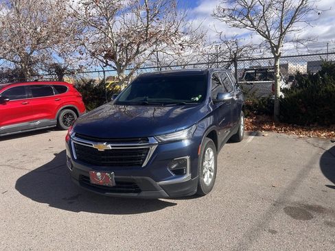 Certified 2023 Chevrolet Traverse LS w/ Safety Package image 4