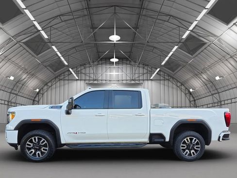 Used 2021 GMC Sierra 2500 AT4 w/ AT4 Premium Plus Package AWD/4WD image 4