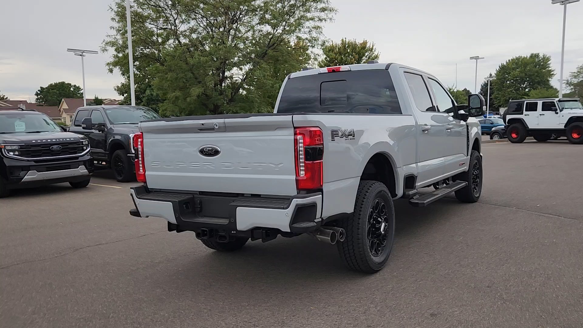 New 2026 Ford F350 Lariat w/ Black Appearance Package AWD/4WD image 17