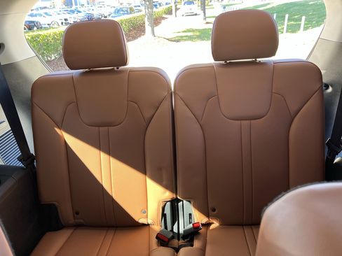 Used 2023 Kia Sorento SX Prestige image 33