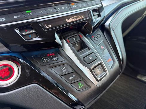 New 2025 Honda Odyssey Elite image 18